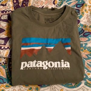 Patagonia long sleeve tee